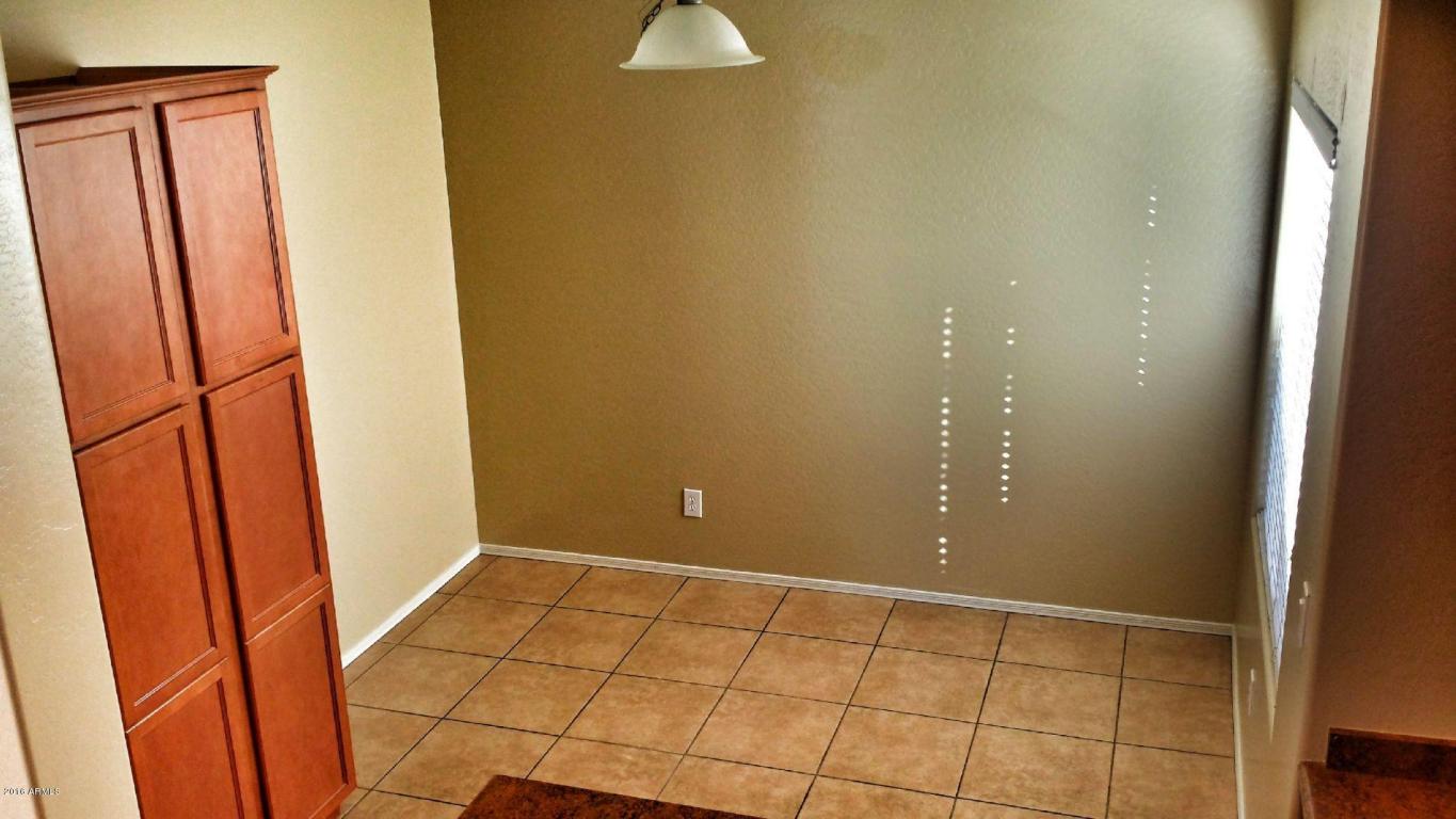 8420 W LEWIS Avenue, Phoenix, AZ 85037