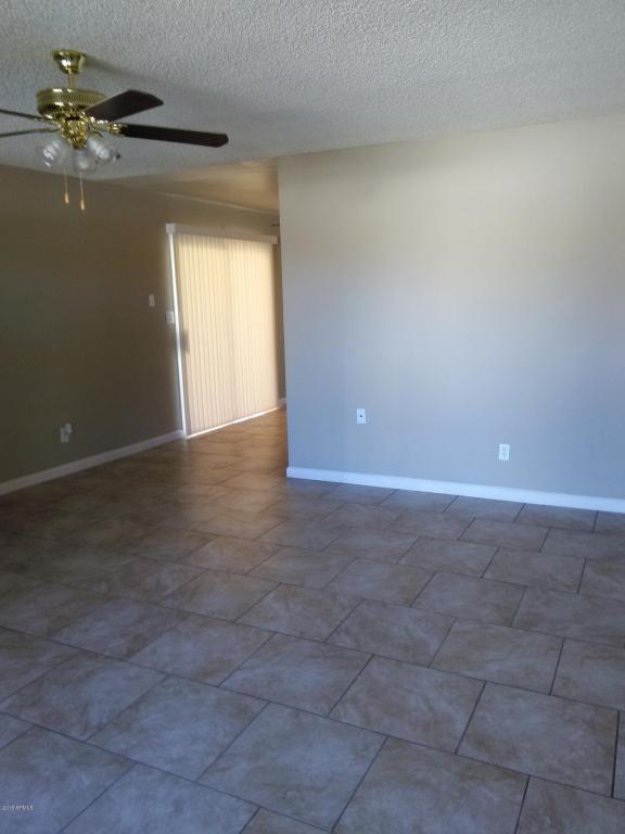 8623 W MITCHELL Drive, Phoenix, AZ 85037