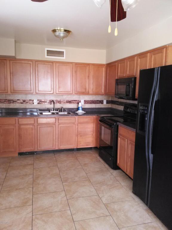 8623 W MITCHELL Drive, Phoenix, AZ 85037