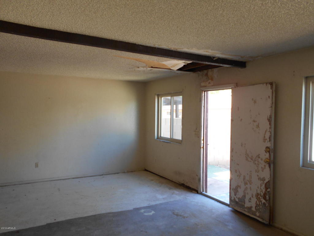 444 E Pecan Road, Phoenix, AZ 85040