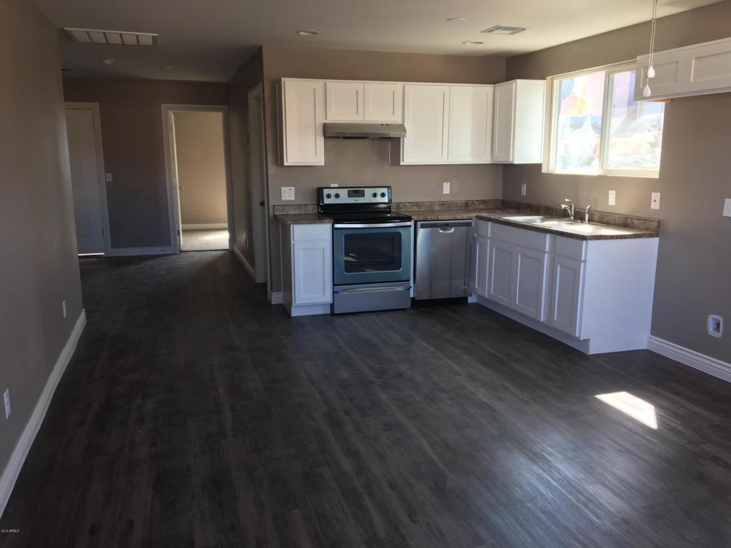 1005 E CHIPMAN Road, Phoenix, AZ 85040