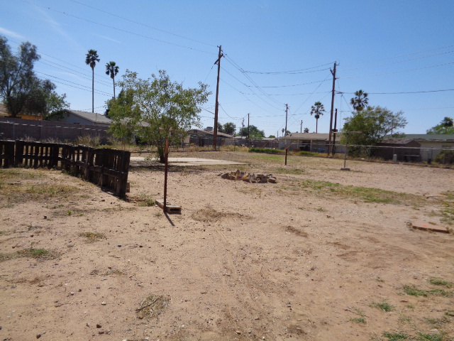 2301 E School DrPhoenix, AZ, 85040Maricopa County