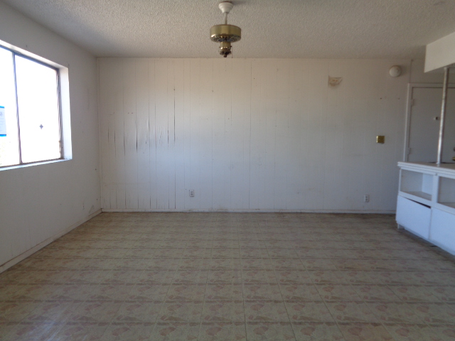 2301 E School DrPhoenix, AZ, 85040Maricopa County