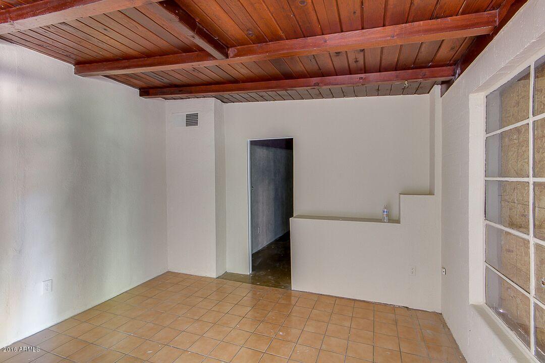1721 W TAMARISK Street, Phoenix, AZ 85041