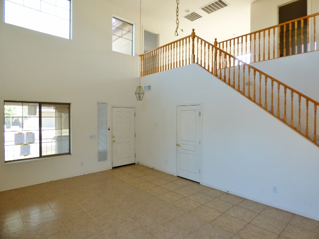 2548 W Tamarisk AvePhoenix, AZ, 85041Maricopa County