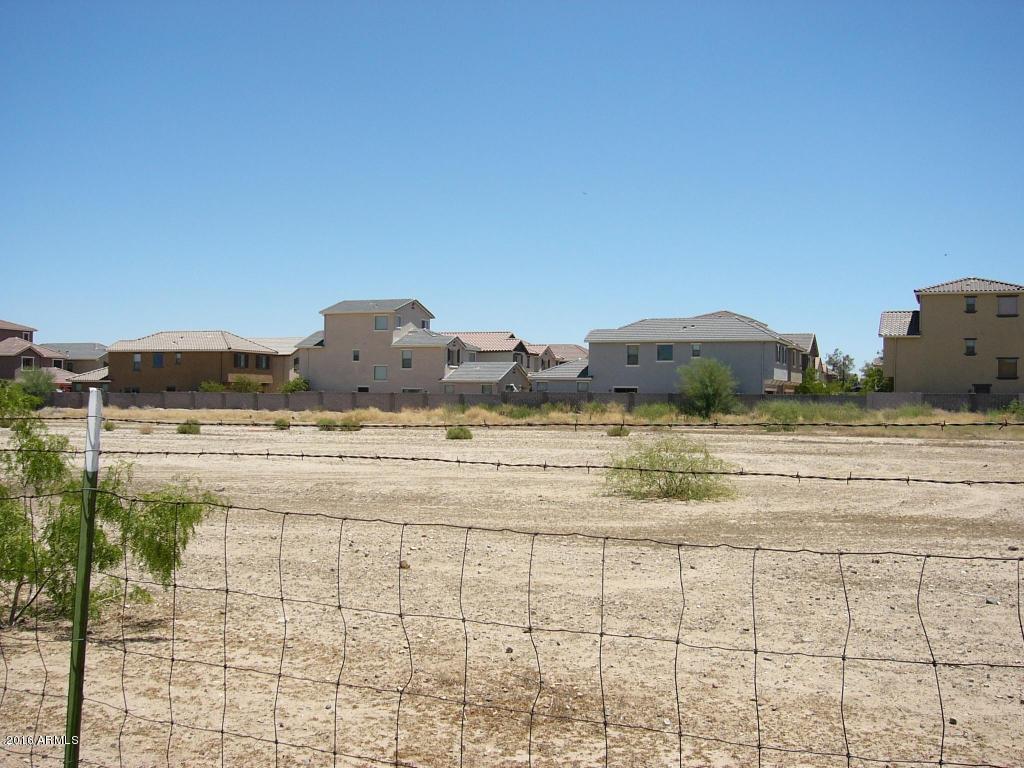7049 S 9TH Avenue, Phoenix, AZ 85041