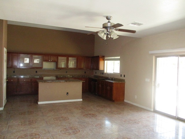 7216 S 15th DrPhoenix, AZ, 85041Maricopa County