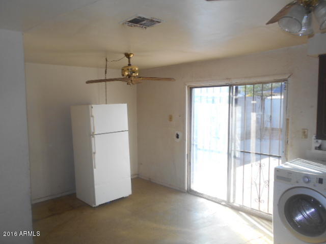 701 E SOUTH MOUNTAIN Avenue, Phoenix, AZ 85042
