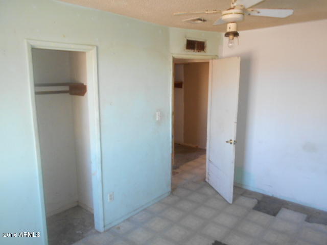 701 E SOUTH MOUNTAIN Avenue, Phoenix, AZ 85042