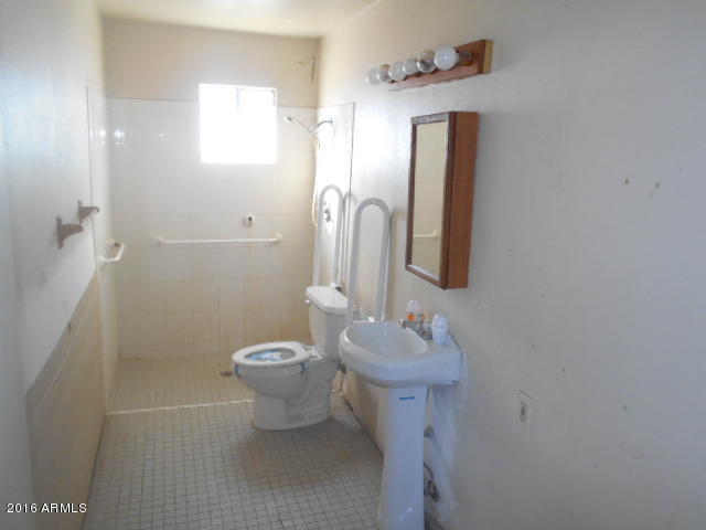 701 E SOUTH MOUNTAIN Avenue, Phoenix, AZ 85042