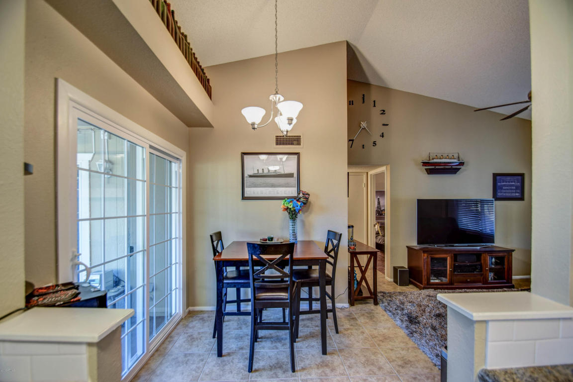 4237 E CARSON Road, Phoenix, AZ 85042