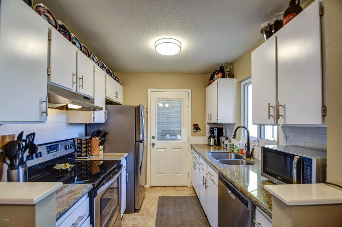 4237 E CARSON Road, Phoenix, AZ 85042