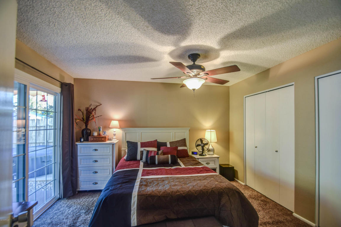 4237 E CARSON Road, Phoenix, AZ 85042