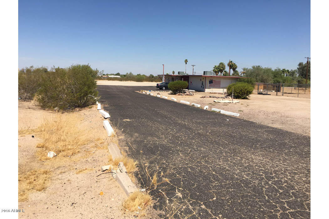 8212 S CENTRAL Avenue, Phoenix, AZ 85042