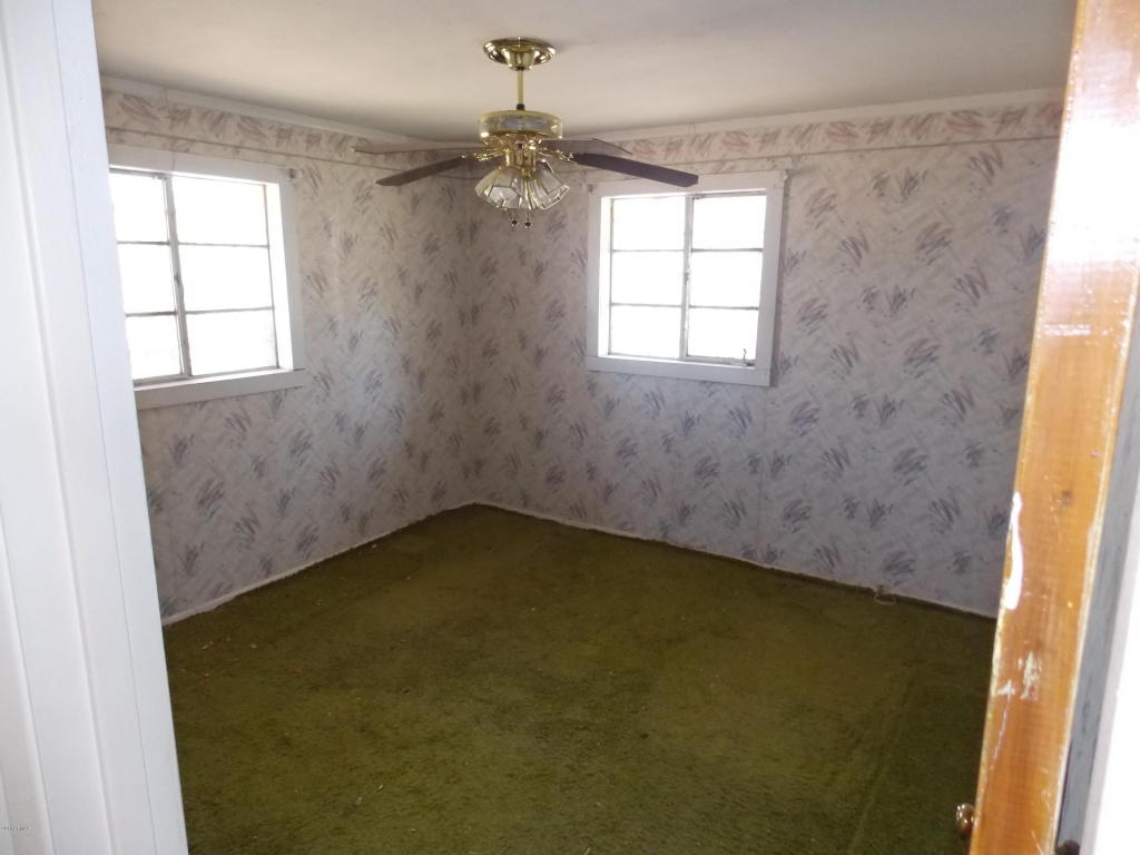 2335 E BURGESS Lane, Phoenix, AZ 85042