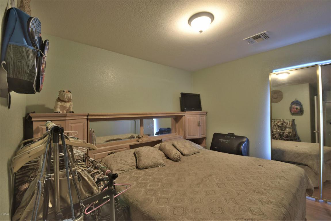 6301 W SUPERIOR Avenue, Phoenix, AZ 85043