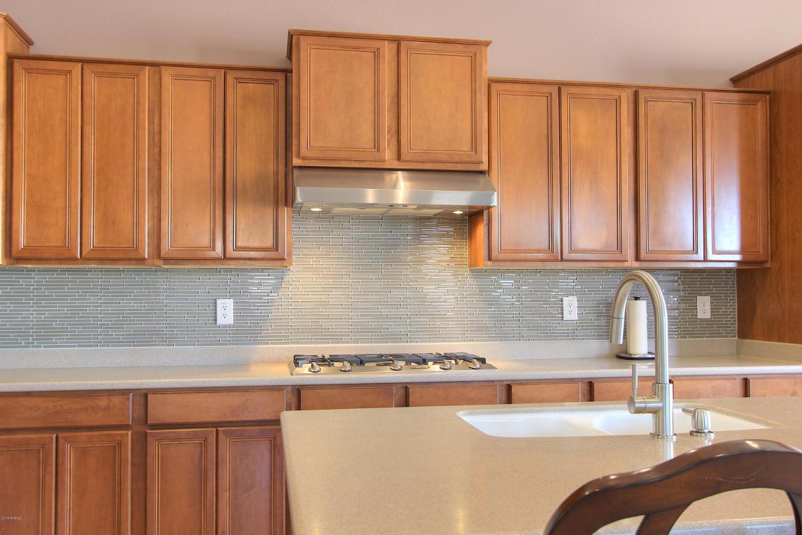 2706 W ASHURST Drive, Phoenix, AZ 85045