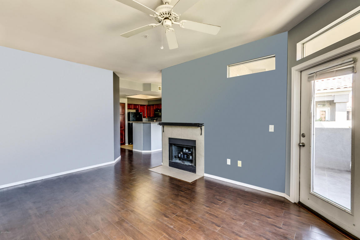 3830 E Lakewood Parkway E, Phoenix, AZ 85048