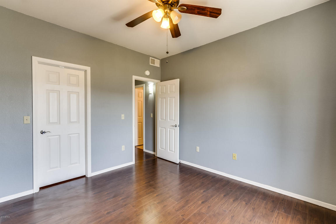 3830 E Lakewood Parkway E, Phoenix, AZ 85048