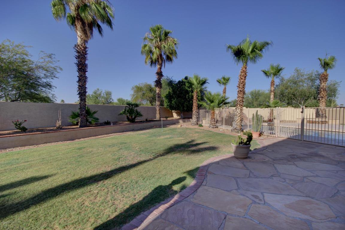 2762 E WINDMERE Drive, Phoenix, AZ 85048