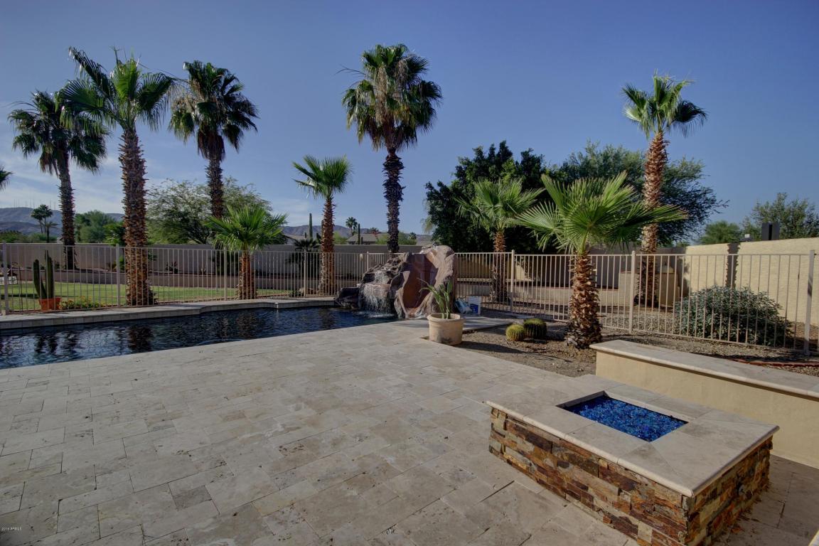 2762 E WINDMERE Drive, Phoenix, AZ 85048