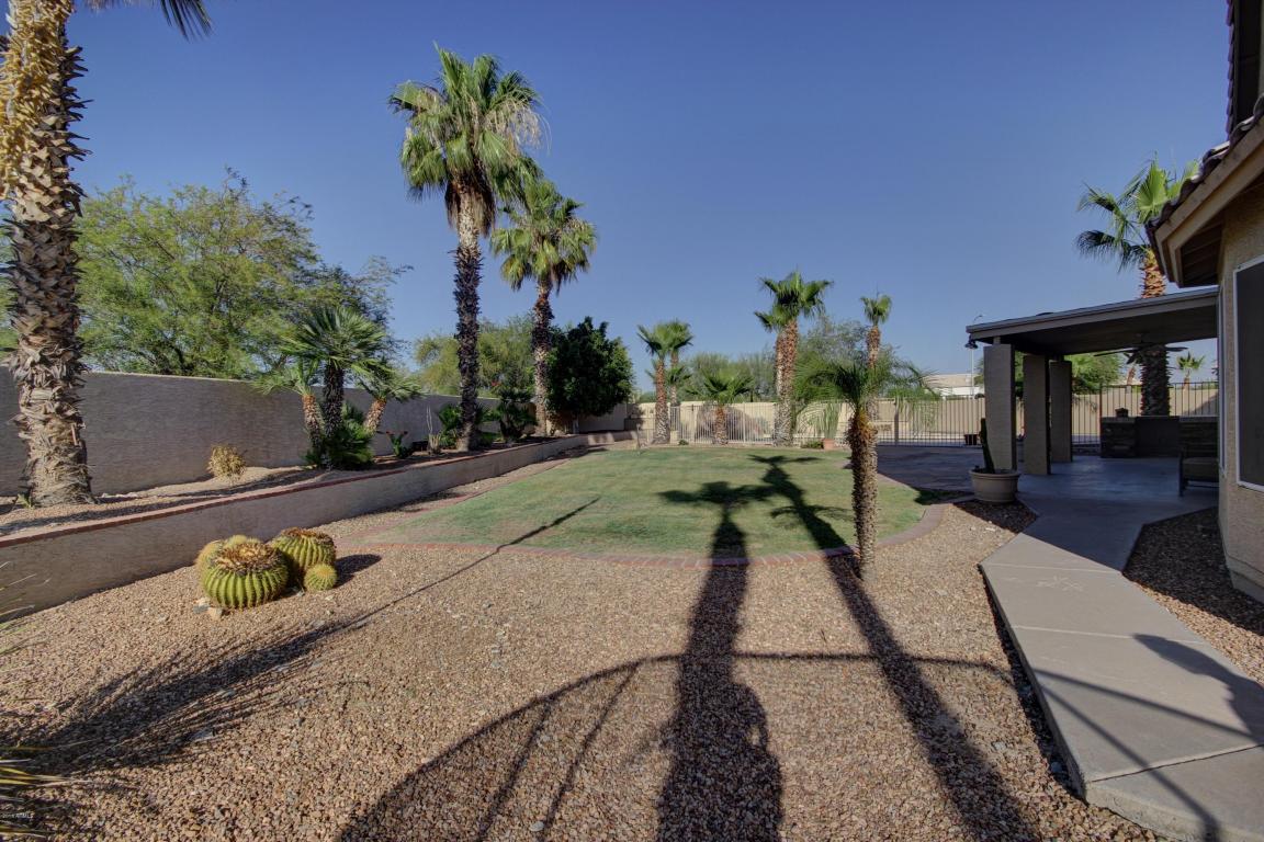 2762 E WINDMERE Drive, Phoenix, AZ 85048