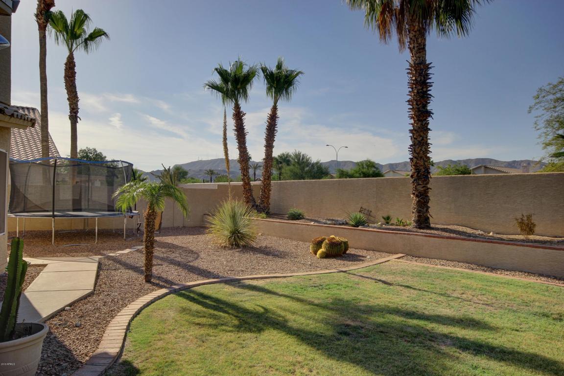2762 E WINDMERE Drive, Phoenix, AZ 85048