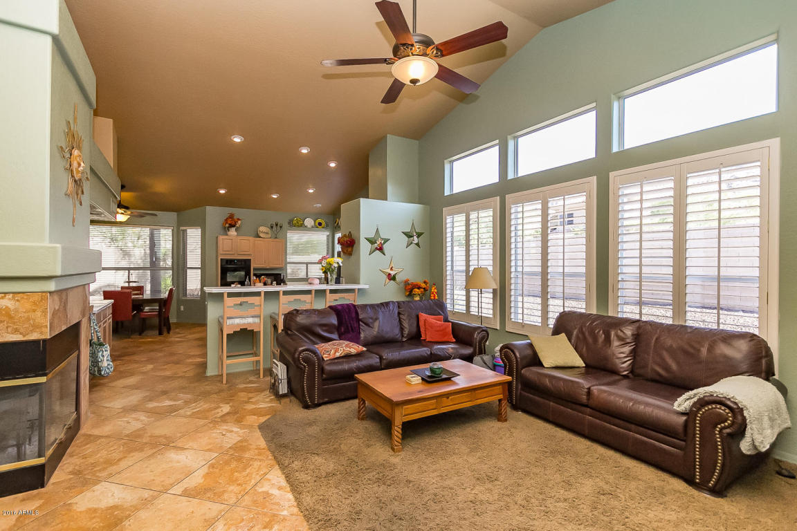 1424 E DESERT BROOM Way, Phoenix, AZ 85048