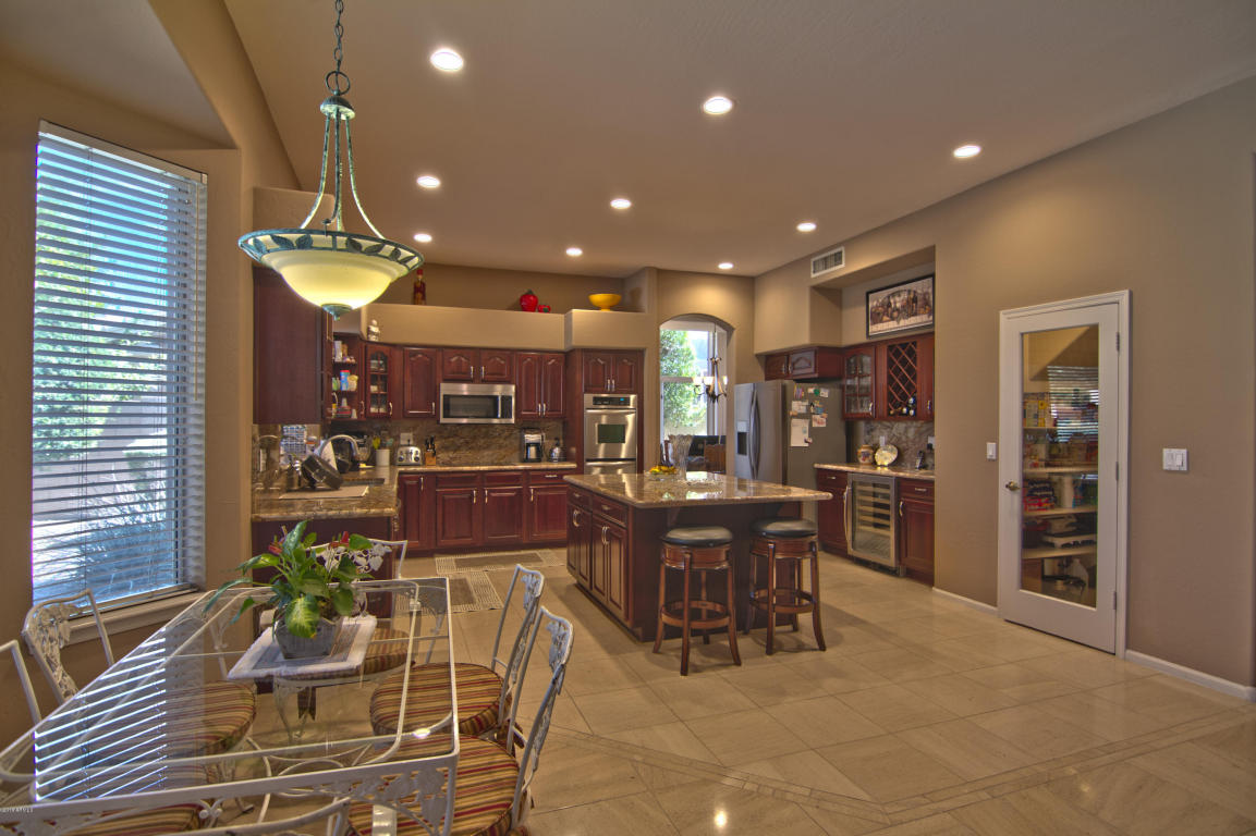 16202 S 31ST Way, Phoenix, AZ 85048