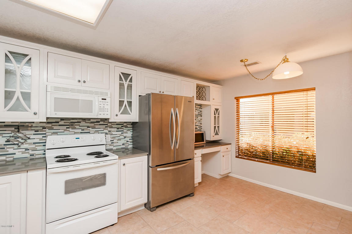 4114 E UNION HILLS Drive, Phoenix, AZ 85050