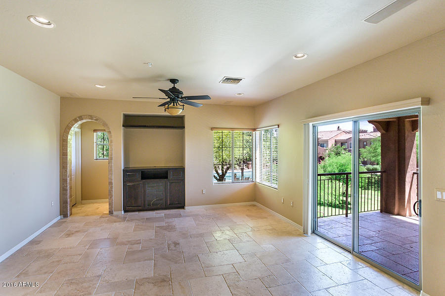 3935 E ROUGH RIDER Road, Phoenix, AZ 85050