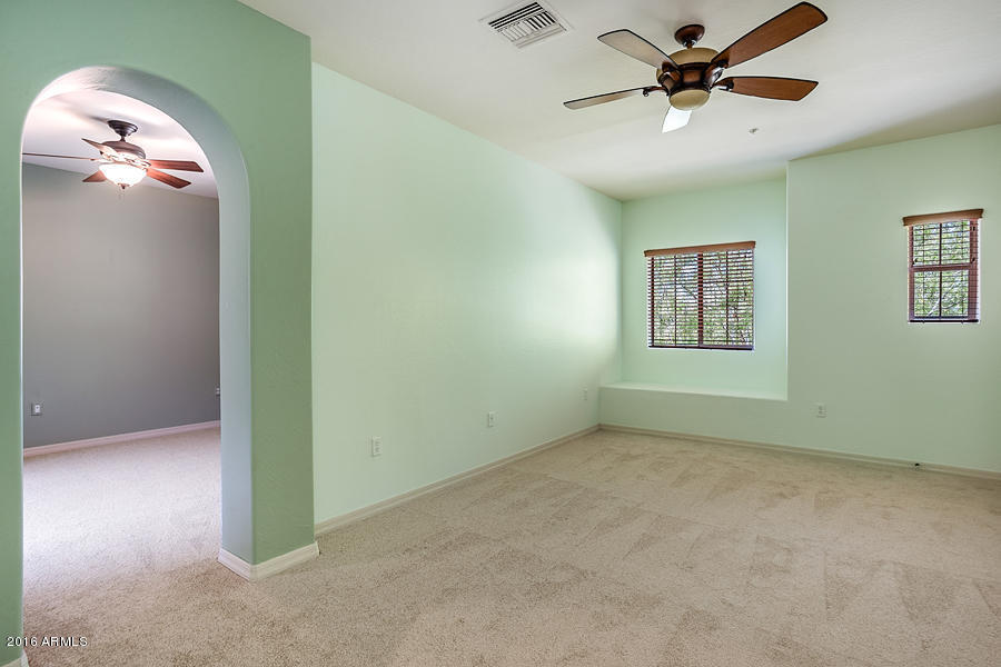 3935 E ROUGH RIDER Road, Phoenix, AZ 85050