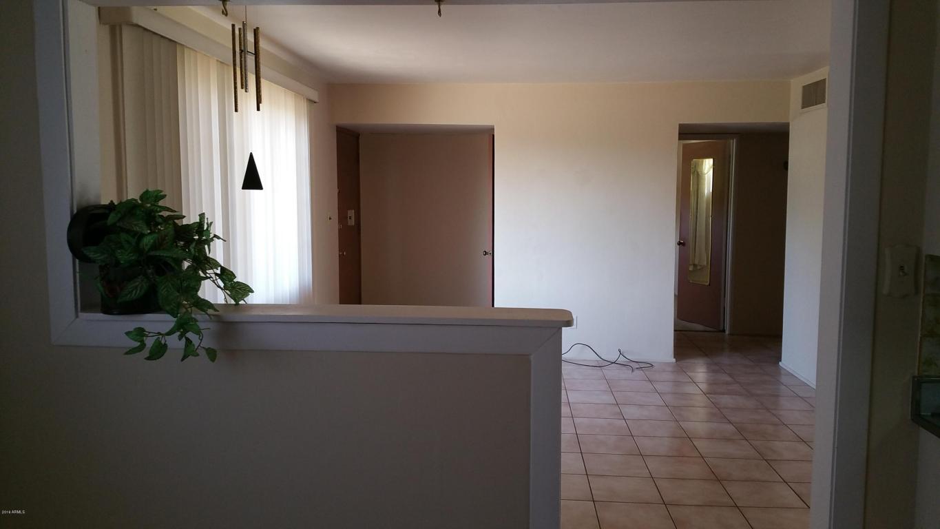 2817 W SELDON Lane, Phoenix, AZ 85051