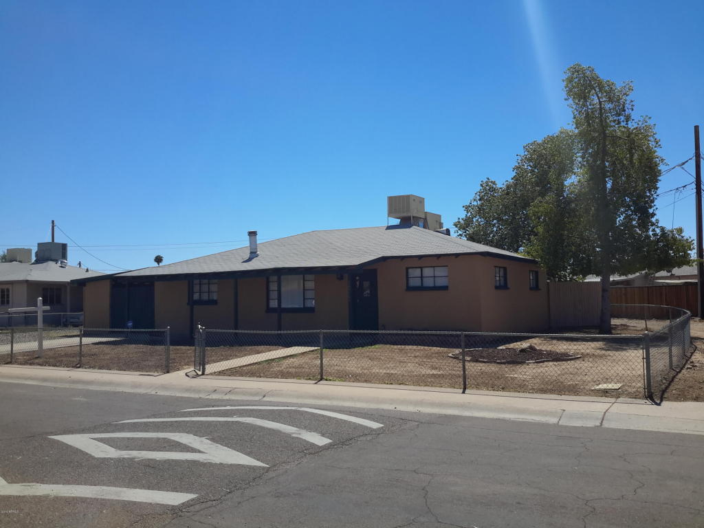 3013 W LAWRENCE Lane, Phoenix, AZ 85051