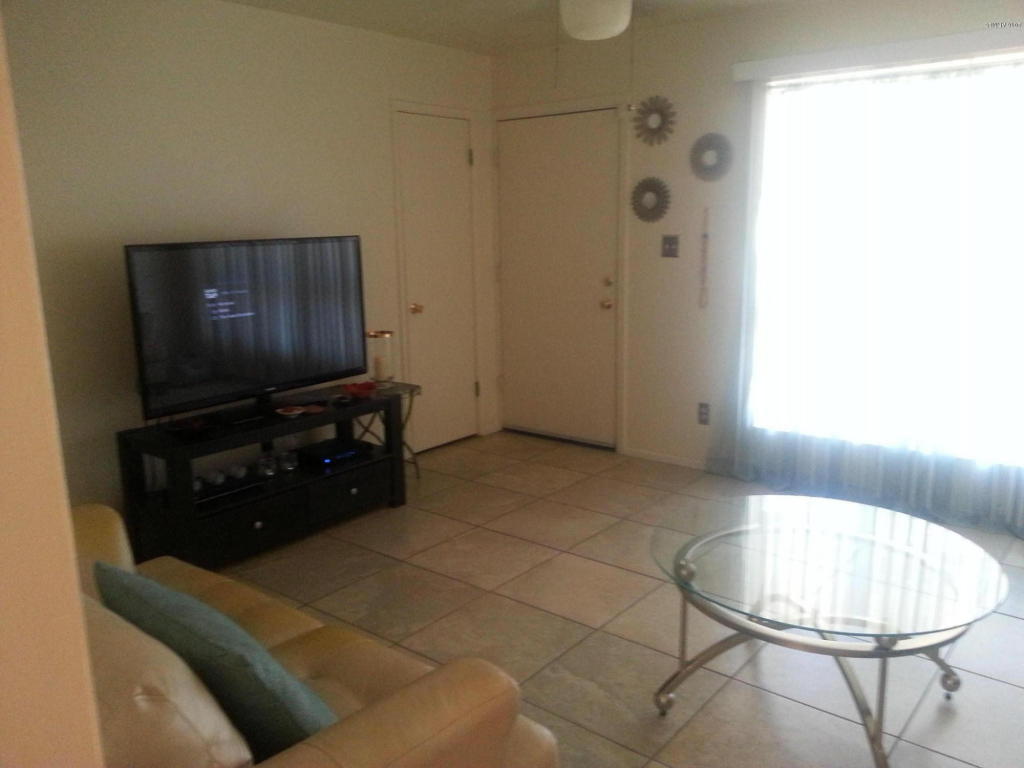 4014 W LAWRENCE Lane, Phoenix, AZ 85051