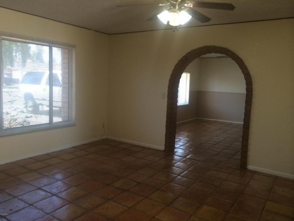 3102 W Griswold Road, Phoenix, AZ 85051