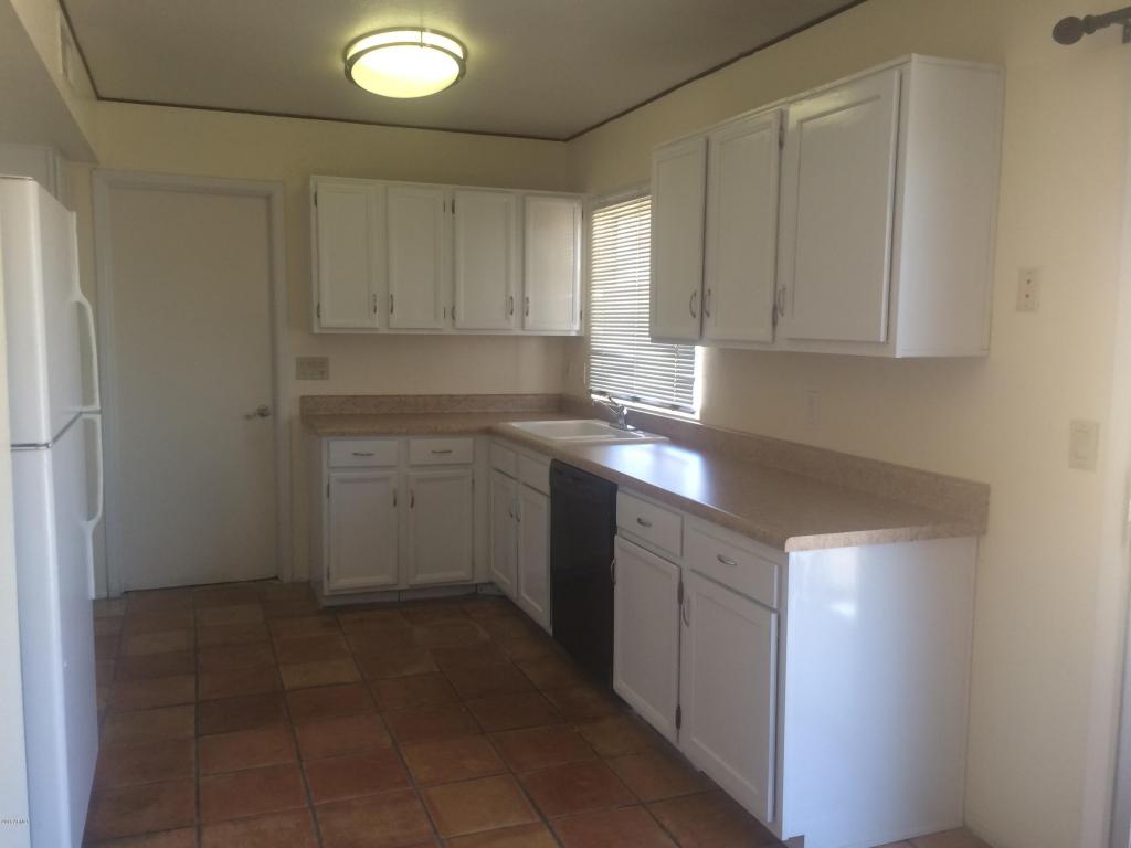 3102 W Griswold Road, Phoenix, AZ 85051