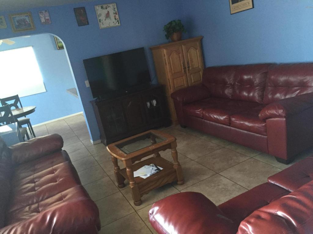 2952 W PUGET Avenue, Phoenix, AZ 85051