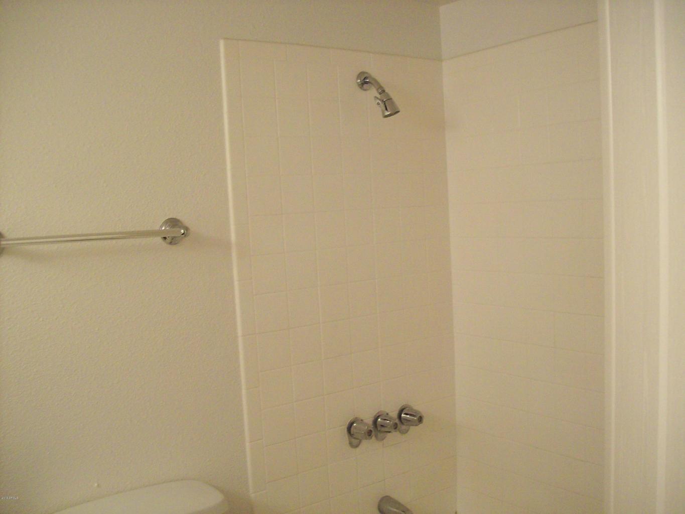 17211 N 35th AveA103, Phoenix, AZ 85053