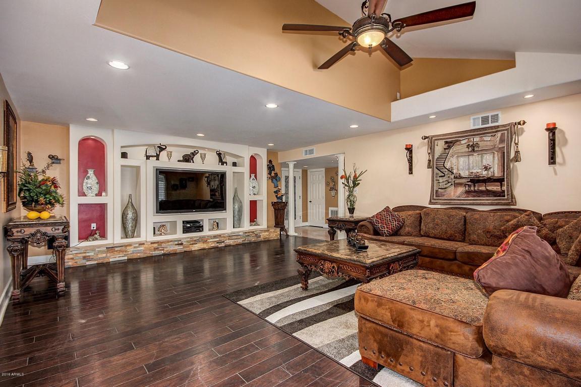 4141 W Acoma Drive, Phoenix, AZ 85053