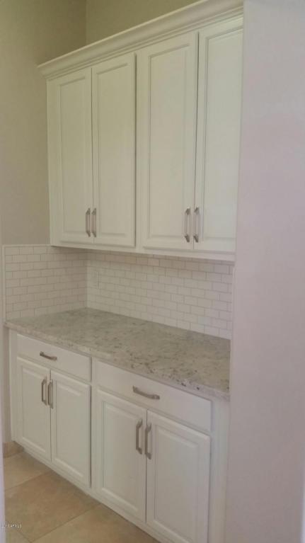 2330 W Quail Track Drive, Phoenix, AZ 85085