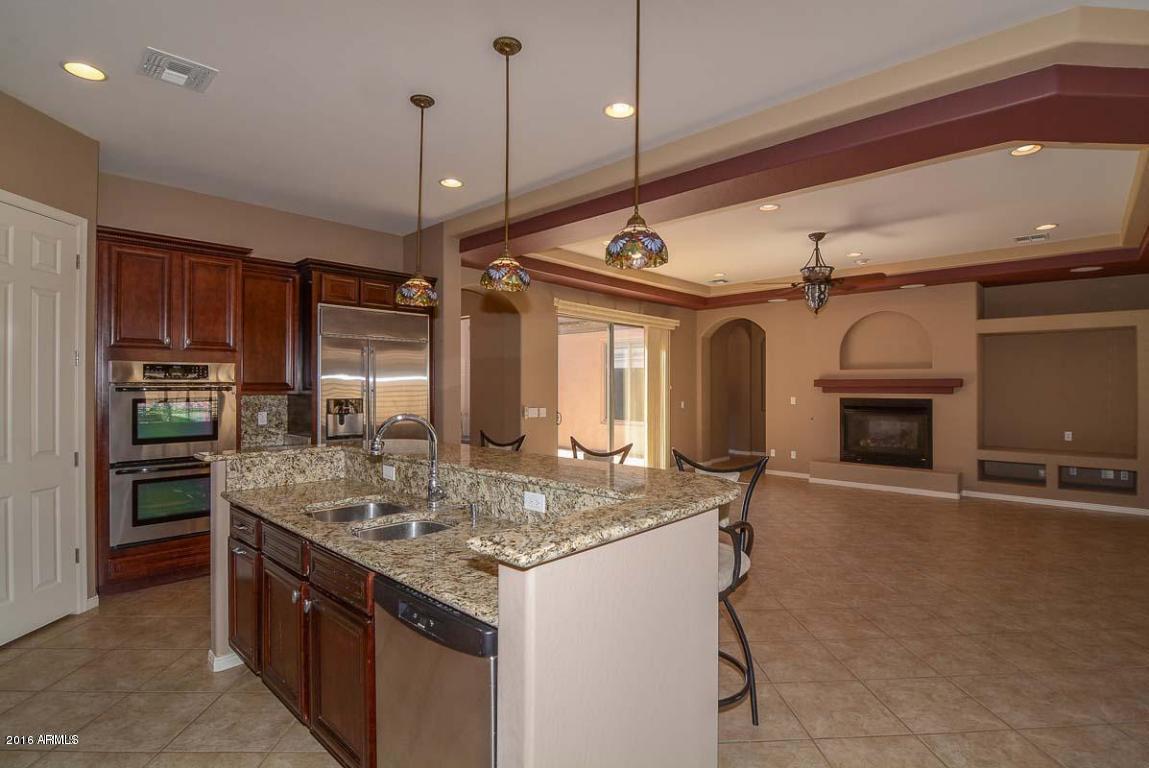 2028 W CALLE DE LAS ESTRELLA --, Phoenix, AZ 85085