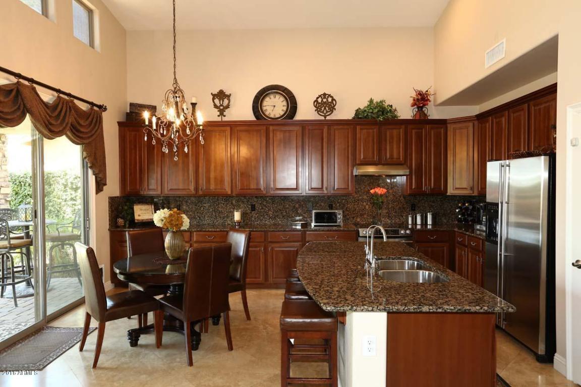 2223 W SPUR Drive, Phoenix, AZ 85085