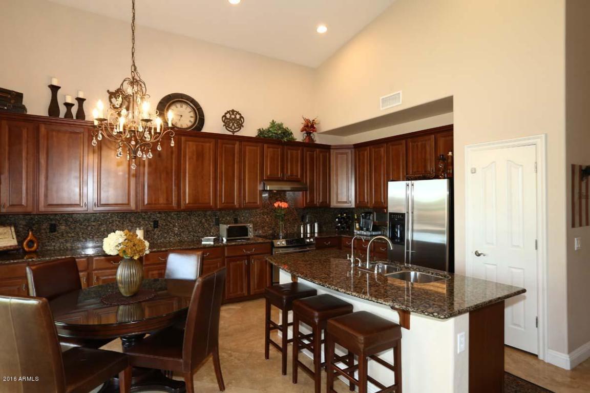 2223 W SPUR Drive, Phoenix, AZ 85085