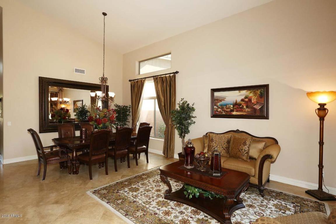 2223 W SPUR Drive, Phoenix, AZ 85085