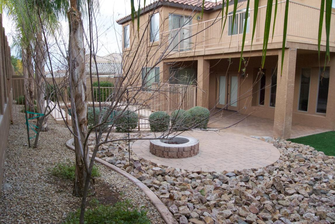 2025 W CALEB Road, Phoenix, AZ 85085