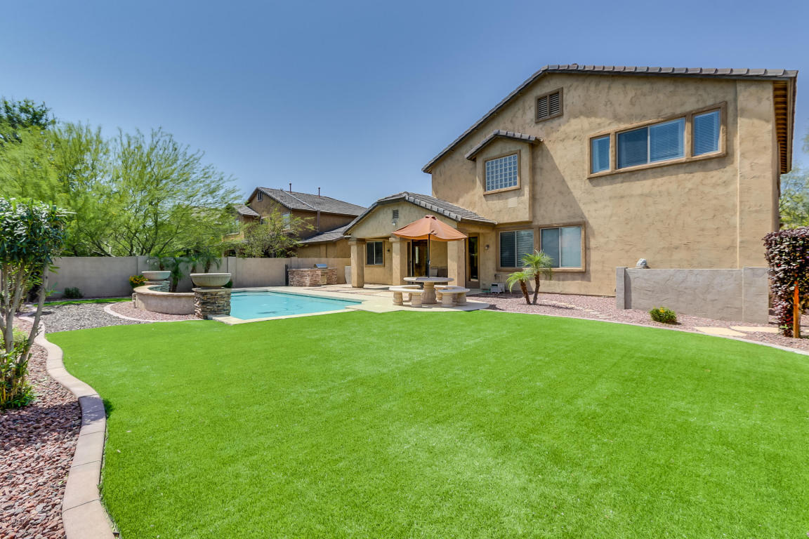 2417 W HORSETAIL Trail, Phoenix, AZ 85085