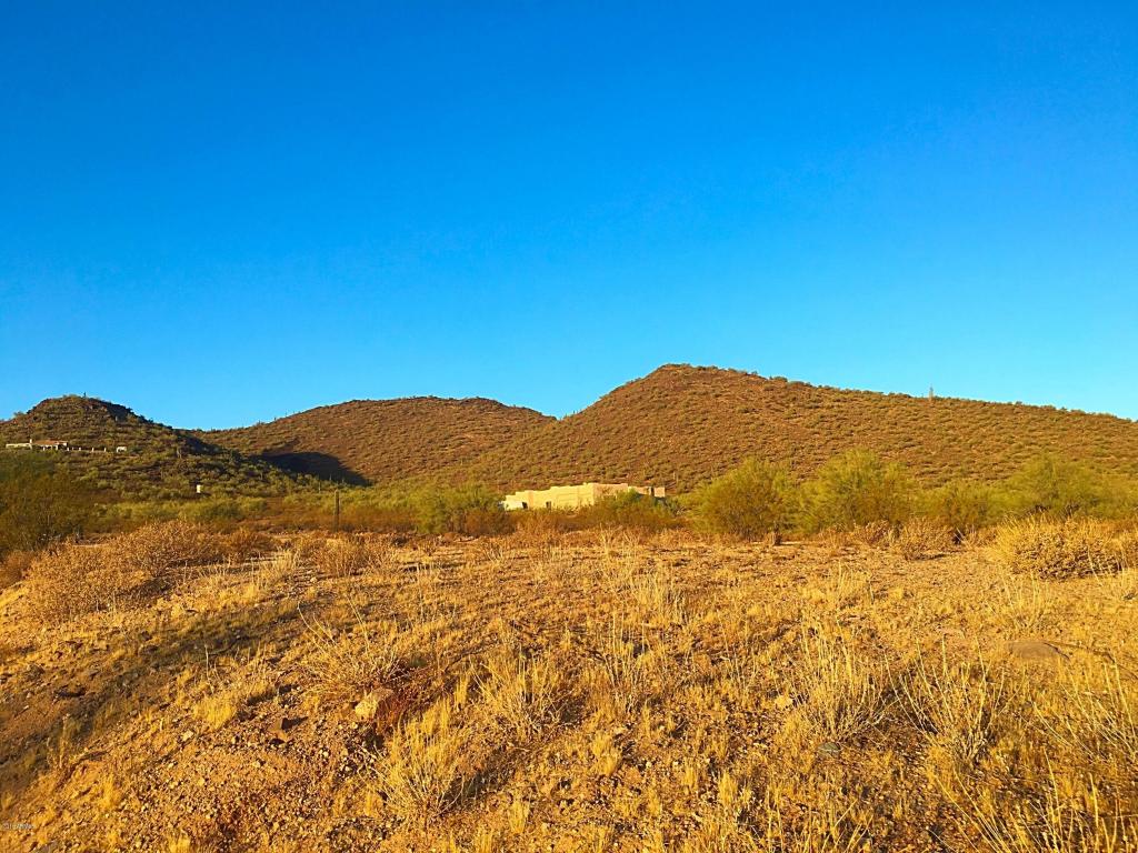 18XX W Creek Canyon Road, Phoenix, AZ 85086