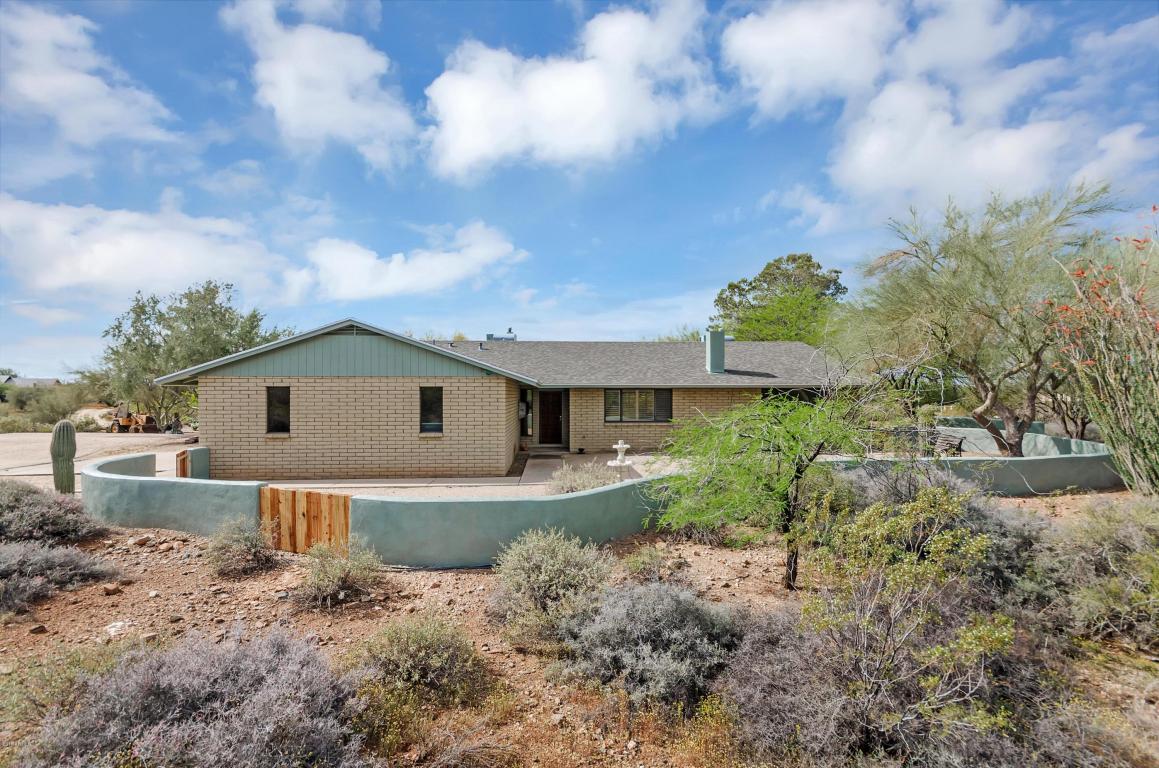119 W Ridgecrest Road, Desert Hills, AZ 85086