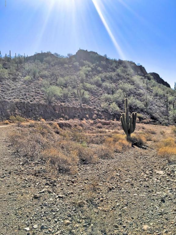 43043 N 7TH Street, New River, AZ 85087
